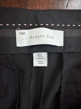 GAP Black women’s Dress Pants - flare legs 6L